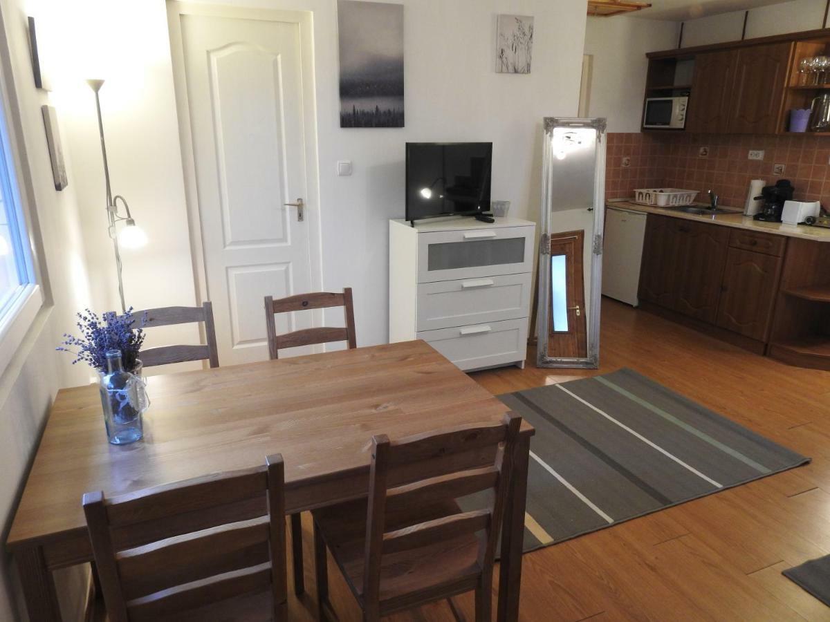 Akali Apartman Apartment Balatonakali Bagian luar foto